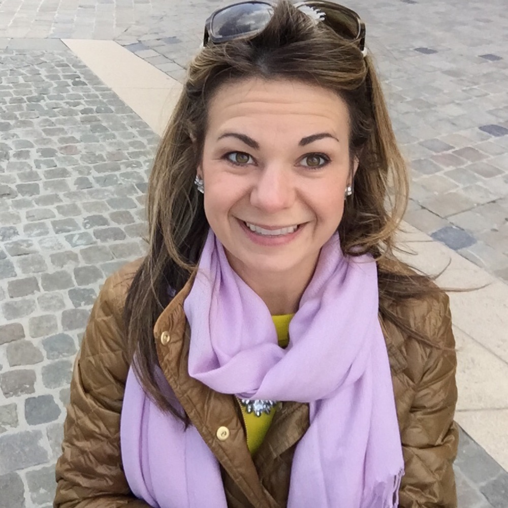 Meet your Posher, Elizabeth